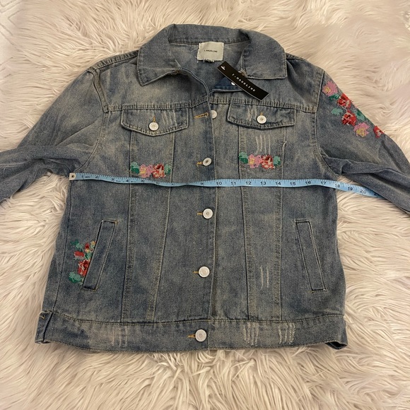 NWT | I.Madeline | Jean jacket-Floral embroidery - Picture 5 of 16